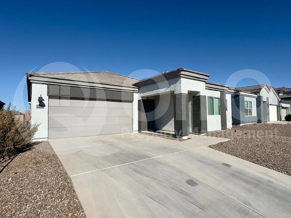 4 bed, 2.0 bath, 1760 sqft, $1,899 — Photo 4