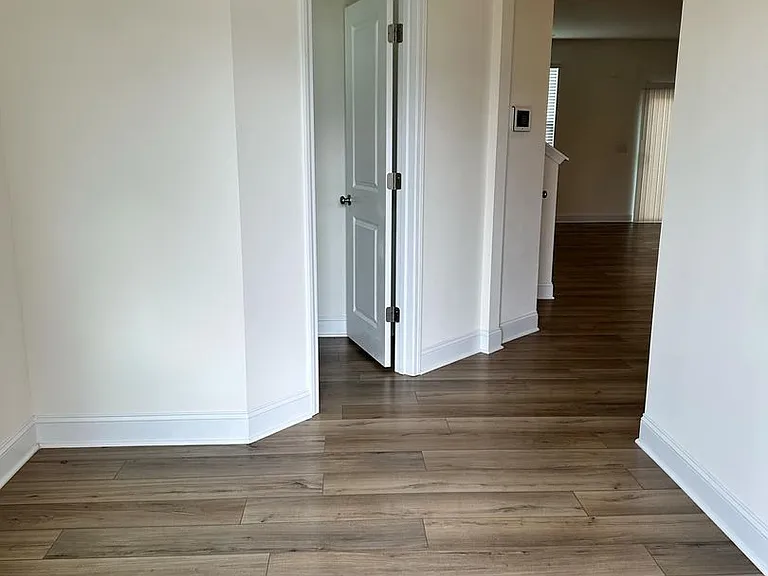 24 Blackthorn Ln — Photo 9