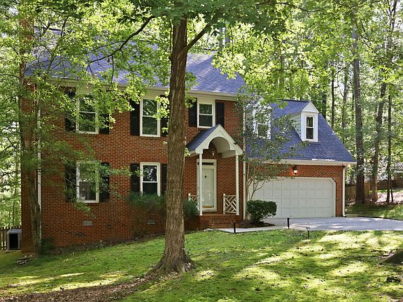 3rd image of 12204 Warwickshire Way