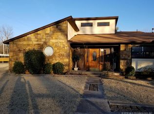 2021 N Frankfort Pl, Tulsa, OK 74106