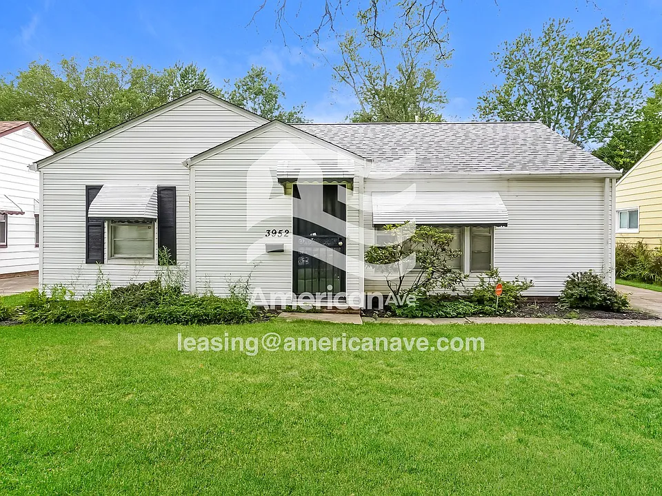 3952 Wendy Dr