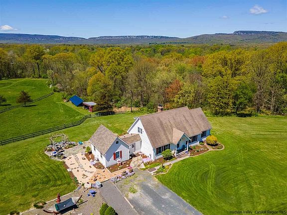 2nd image of 1401 Boppys Ln