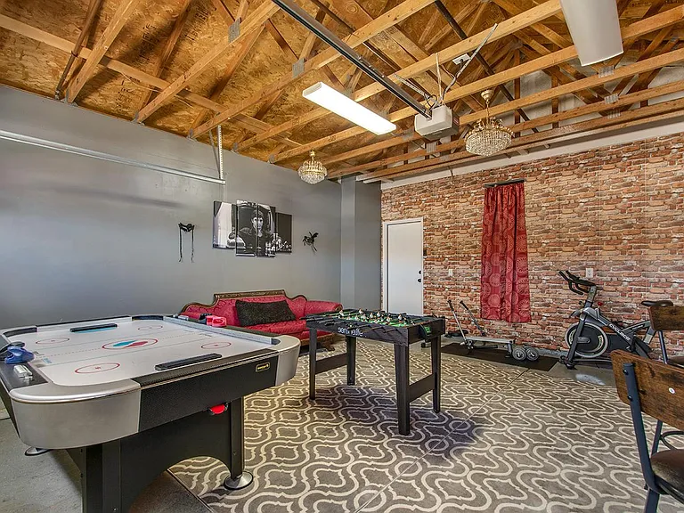 330 Del Flora St — Photo 42