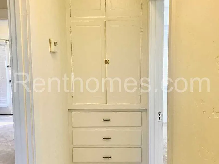 3311 Dale St — Photo 9