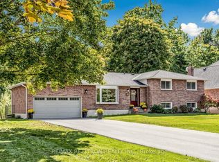 19 Amberglen Ct, East Gwillimbury, ON L9N1J6