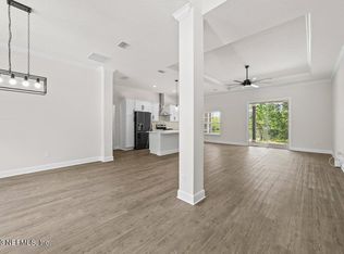 2557 Cauley Ln, Jacksonville, FL 32218