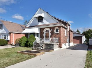 211 Glencairn Ave, Hamilton, ON L8K 3P1