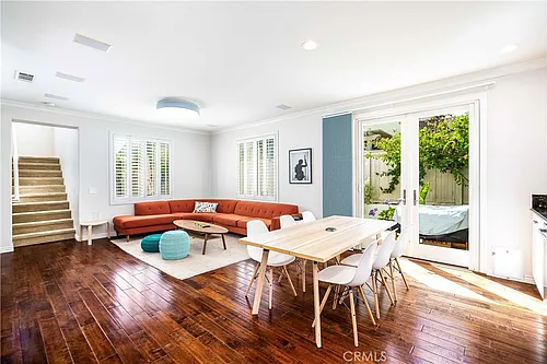 107 Waterman Photo 1