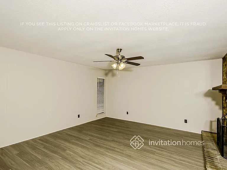 3409 Livingston Ln — Photo 9