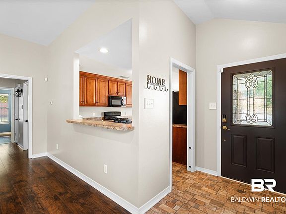 2nd image of 1604 Donham Dr