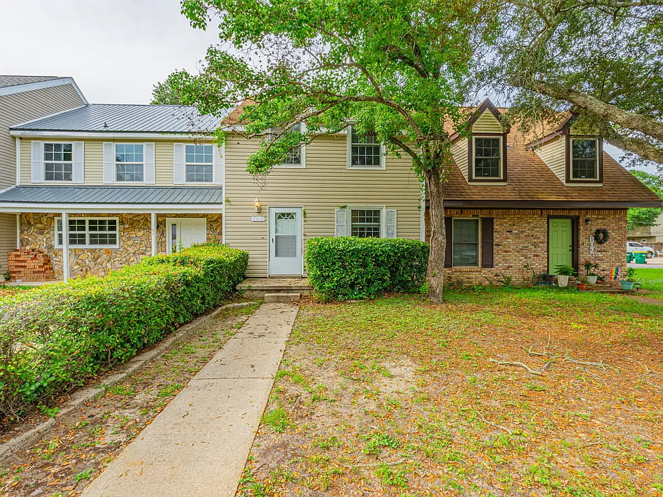 107 Skinner Cir