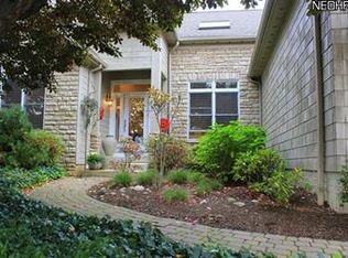 115 Providence Ct, Bratenahl, OH