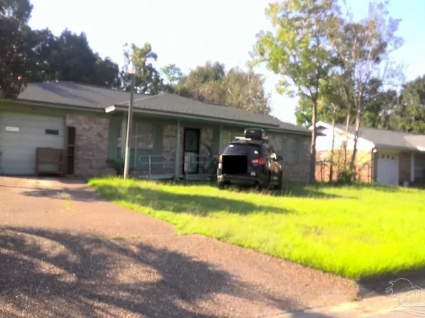 1231 Fort Smith Cir, Pensacola, FL 32505