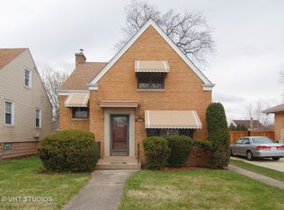 9046 29th St, Brookfield, IL 60513