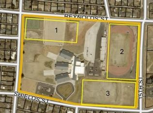 1223 E Shields St #2-3-1, Laramie, WY 82072