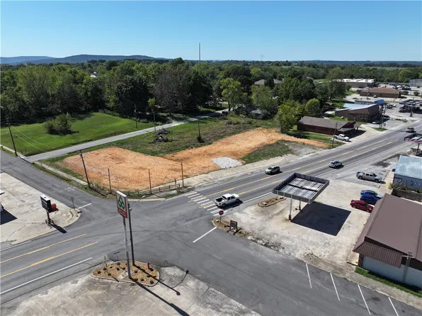 104 W Pridemore Dr #2, Lincoln, AR 72744