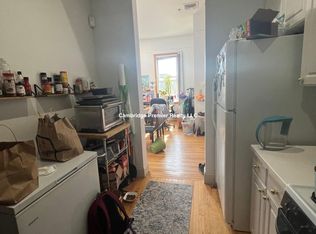 183 Columbia St #302B, Cambridge, MA 02139