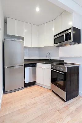 Rented by Veracity NYC LLC | media 23