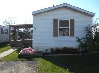 12 Beech St, Minooka, IL 60447