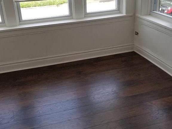 3rd image of 1425 E 66th Pl #3W