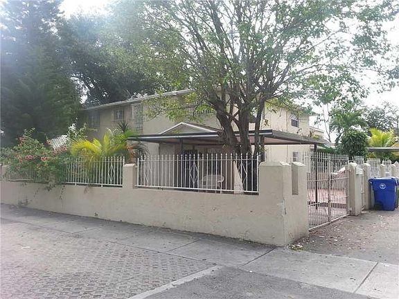5th image of 1397 NW 28th Ave