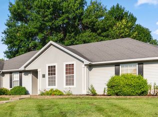 1695 S Louisville Dr, Columbia, MO 65203