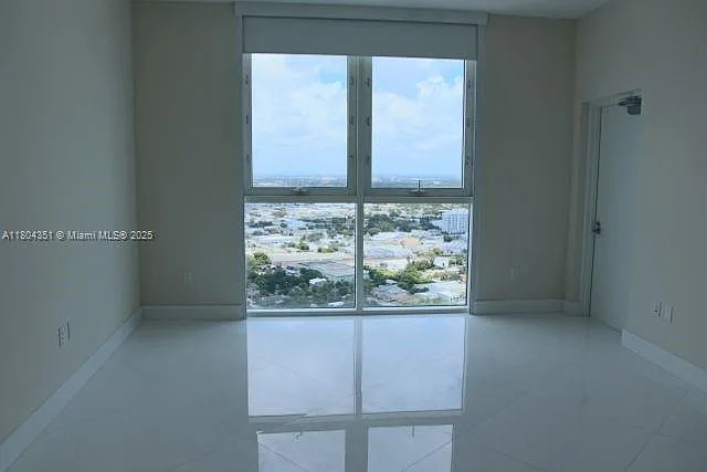 2020 N Bayshore Dr #3706 — Photo 14