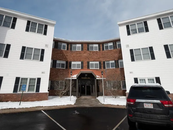 45 Christopher Dr #210, Methuen, MA 01844