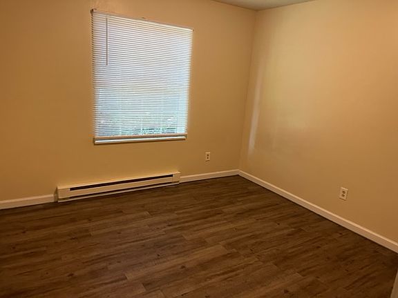 2nd image of 611 S Logan Ave #A