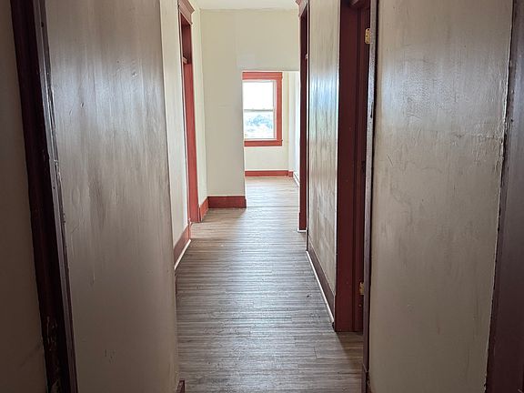2nd image of 294 Scott St #3
