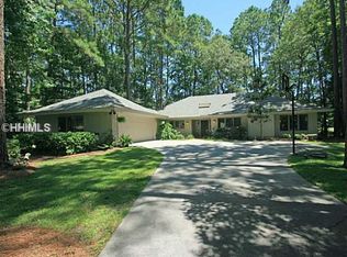 9 Brown Thrasher Rd, Hilton Head Island, SC 29926