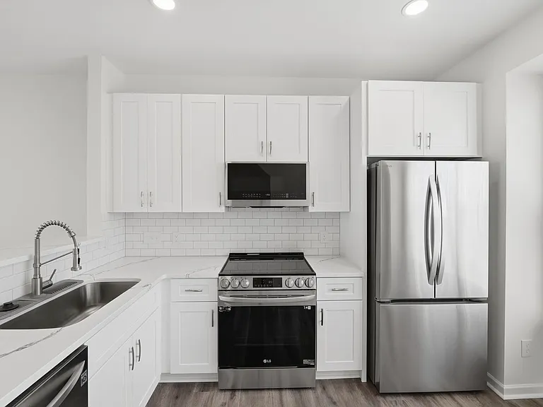 6621 Tor Dr — Photo 17