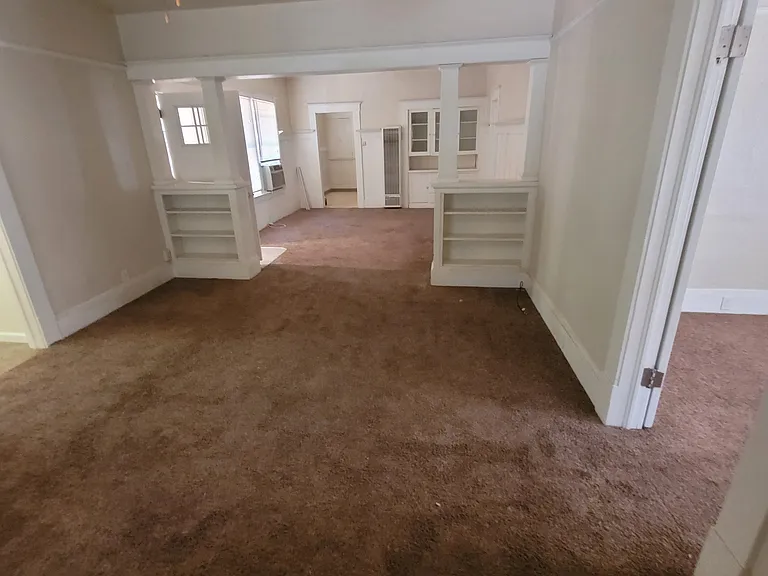 2843 Montgomery St — Photo 8