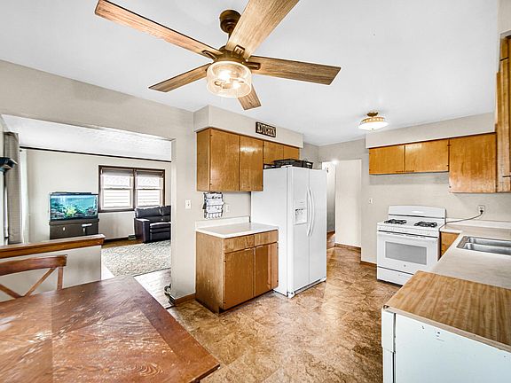 4th image of 6513 Illinois Ave