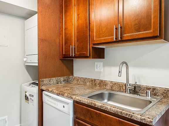 3rd image of 6222 Green Meadow Pkwy #Pi6237