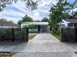 Hills Trail Grove, Miami, FL 33134