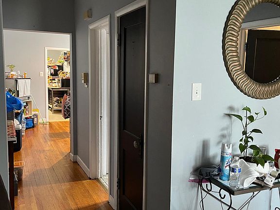 3rd image of 5610 N Ashland Ave #3