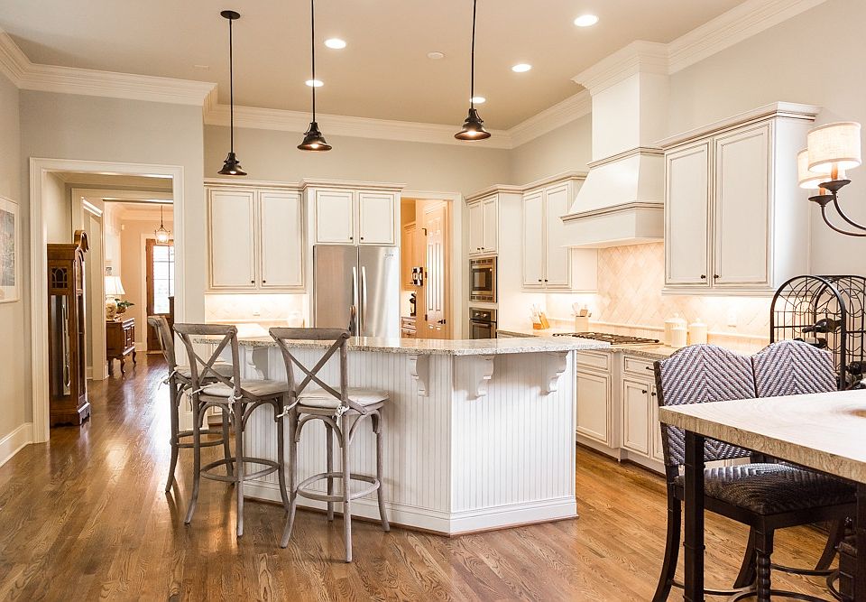 1st image of 1562 Westhaven Blvd