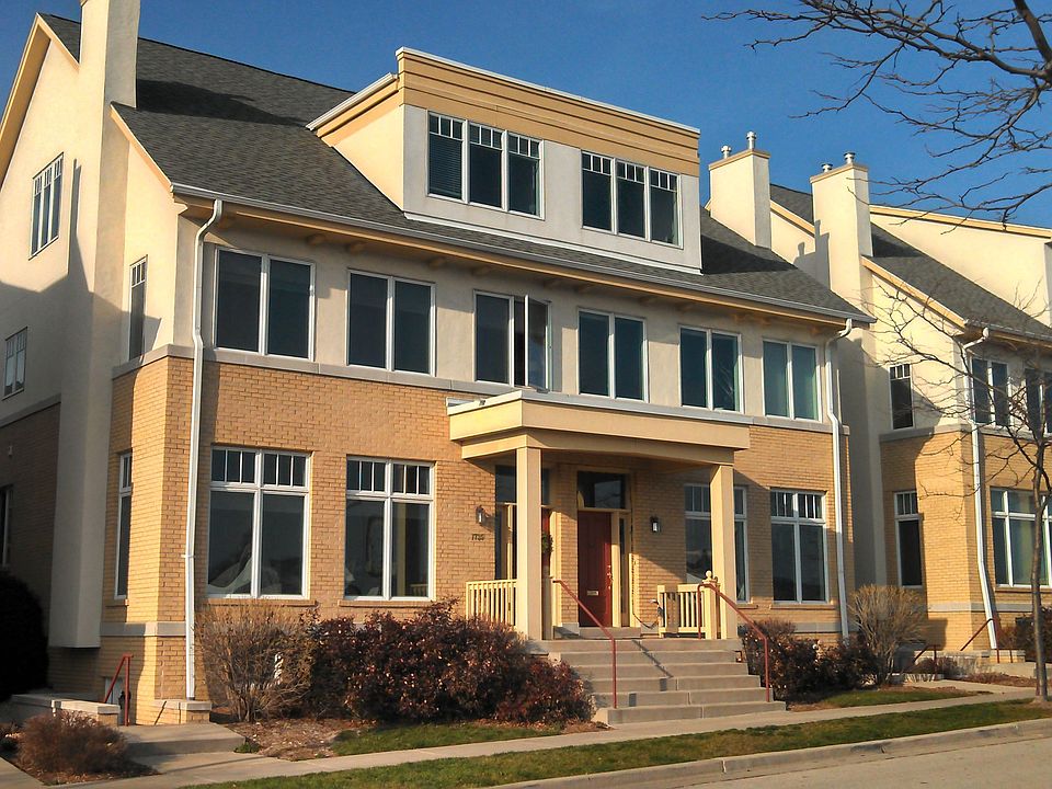 1st image of 1737 N Hubbard St #1737