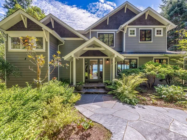 7404 SW 255th Street, Vashon, WA 98070