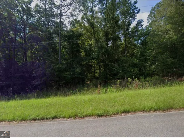 124 Cape Harbour Dr NW, Milledgeville, GA 31061