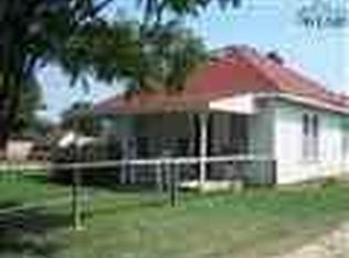 716 N Clay St, Henrietta, TX 76365