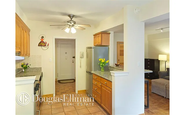 Sold by Douglas Elliman | media 16