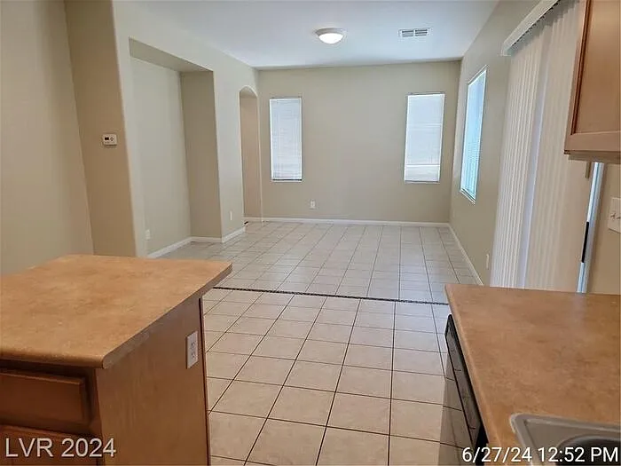 8412 Lucero Ave — Photo 9