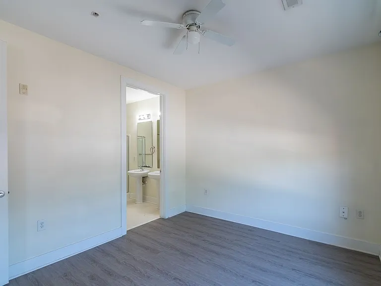 1101 W 1st St #208 — Photo 33