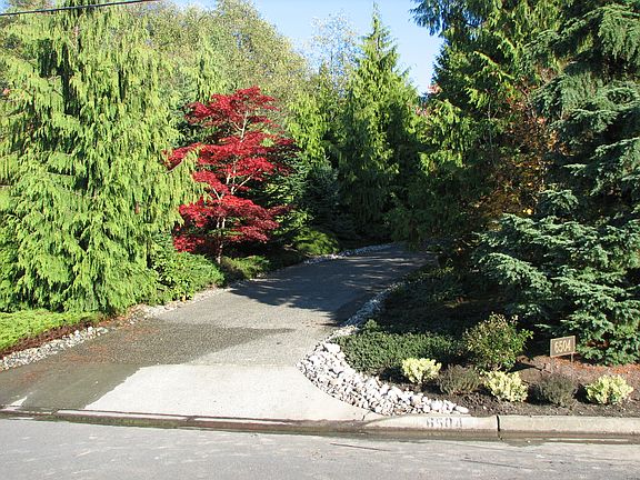 3rd image of 6504 114th Ave NE
