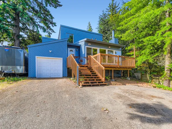 12140 SE Henderson Dr, Portland, OR 97266