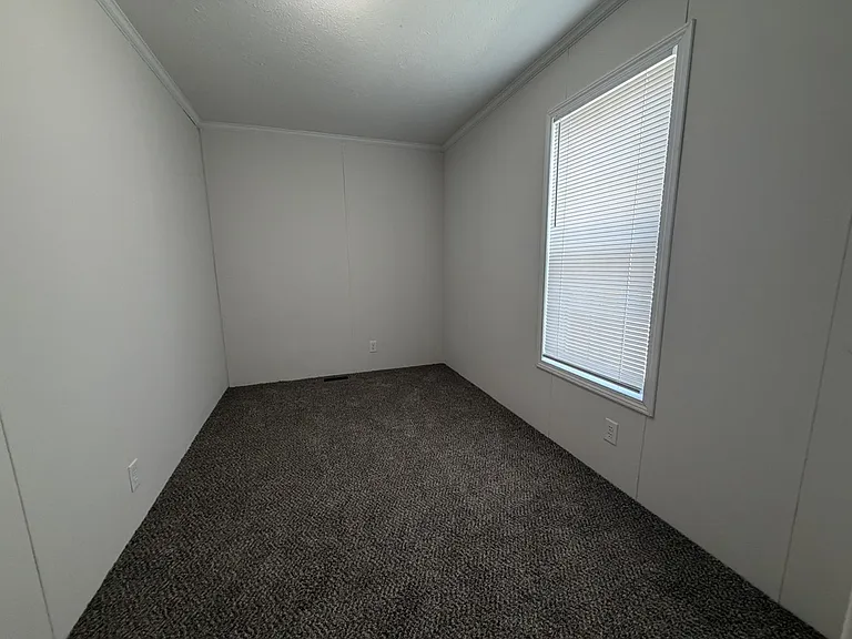 38000 Le Chateau Blvd #144 — Photo 23