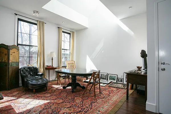 Rented by Rahme Real Estate, LLC | media 14