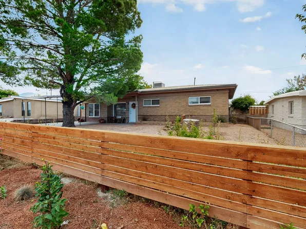 1126 Propps St NE, Albuquerque, NM 87112